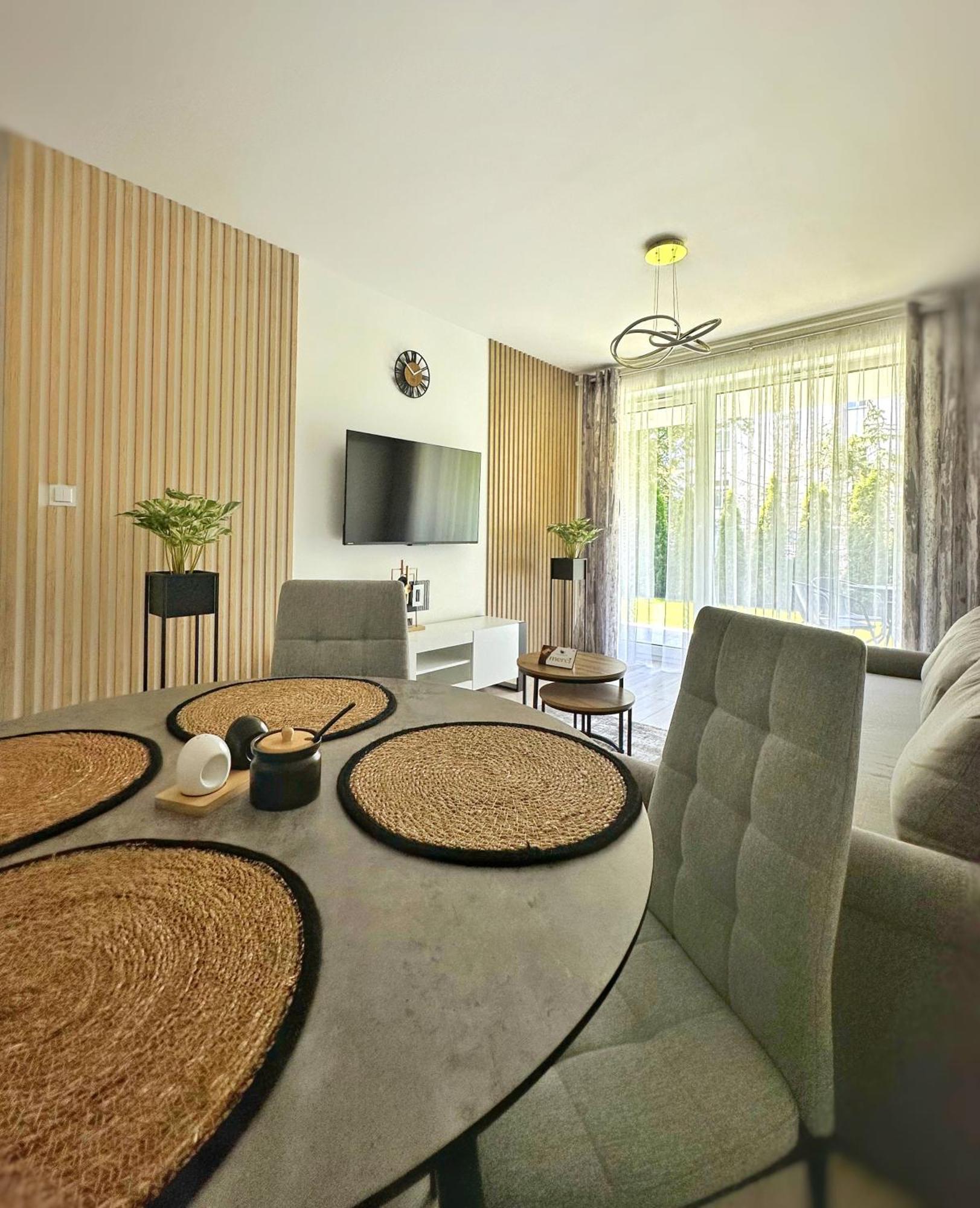 Apartament Whiteblue Kolobrzeg Z Duzym Ogrodkiem - 100 M Od Plazy! Whiteblue Kolberg Apartment Mit Grossem Garten - 100 M Vom Strand Entfernt! Whiteblue Kolobrzeg Apartman S Velkou Zahradou - 100 M Od Plaze! Kołobrzeg Exterior foto